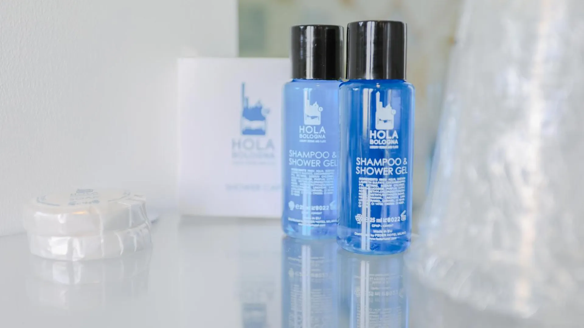 Holabologna Luxury Rooms And Flats 3*, Bolonia
