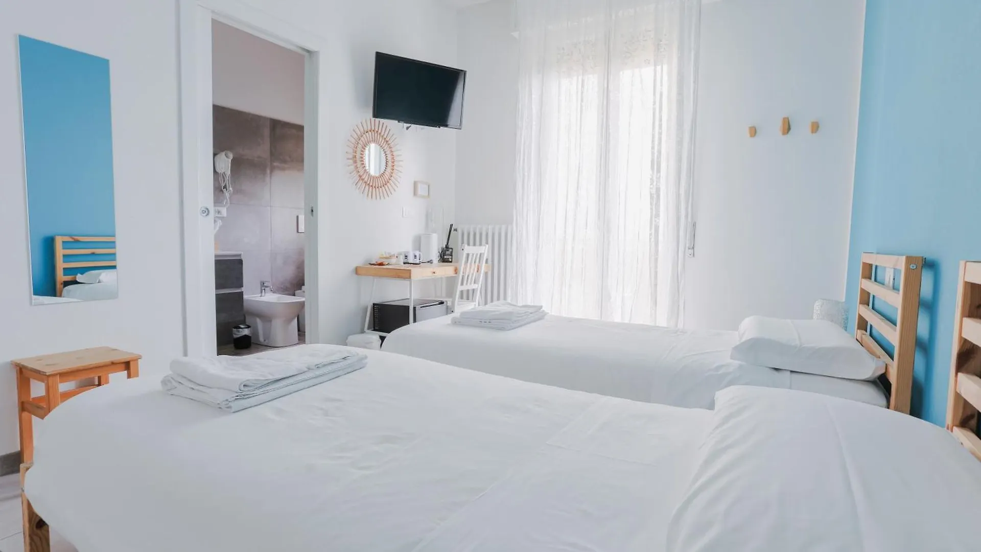 Holabologna Luxury Rooms And Flats Bolonia