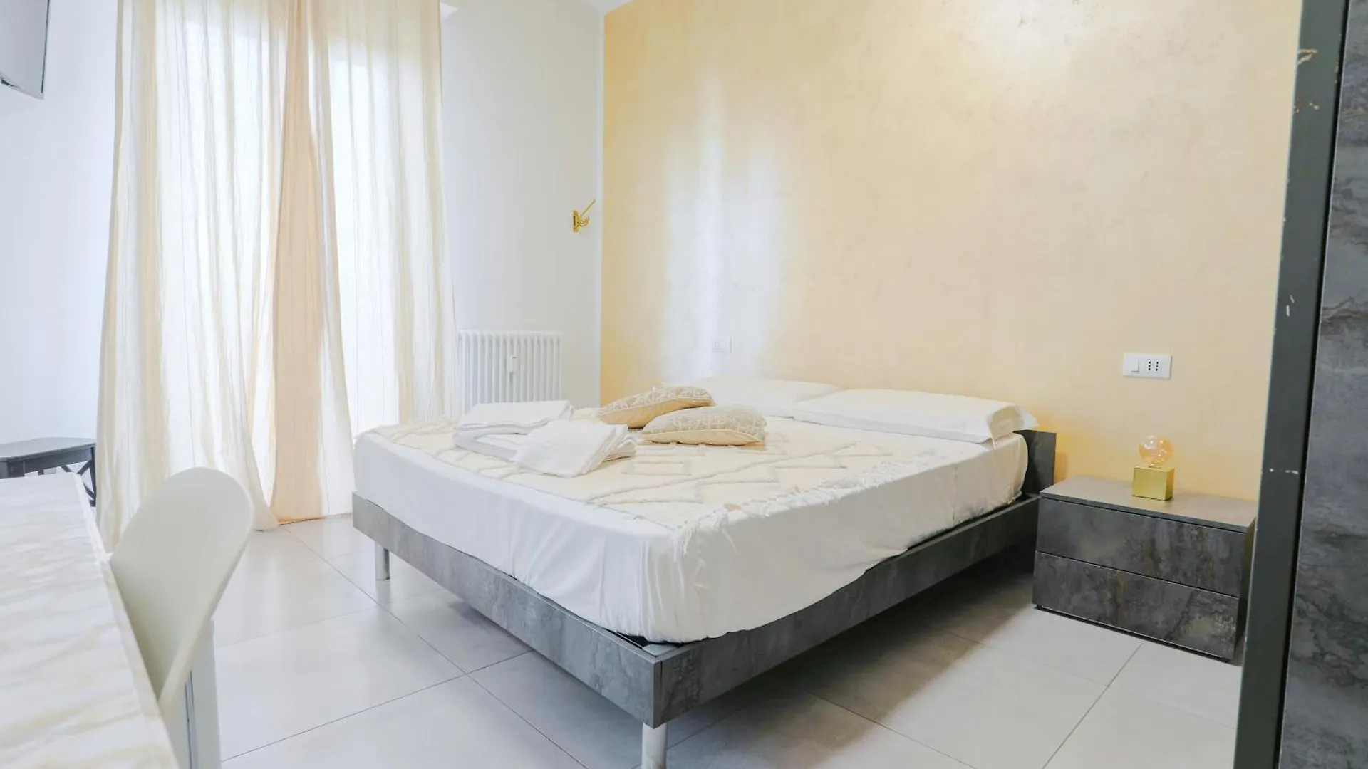 Holabologna Luxury Rooms And Flats